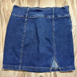 So Denim Skirt Womens 17/33W Blue High Rise zipper Mini Skirt Dark Wash Ladies